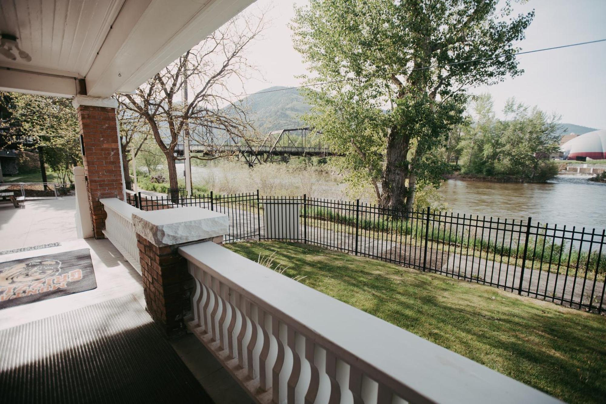 Goldsmith'S River Front Inn Missoula Zewnętrze zdjęcie